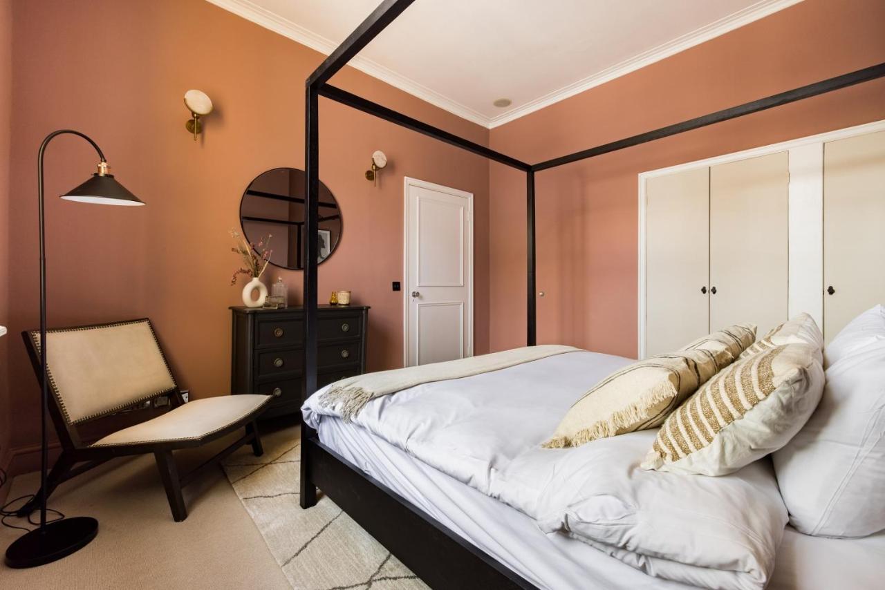 Апартаменты The Sussex Garden Retreat - Elegant 2Bdr Flat Лондон Экстерьер фото