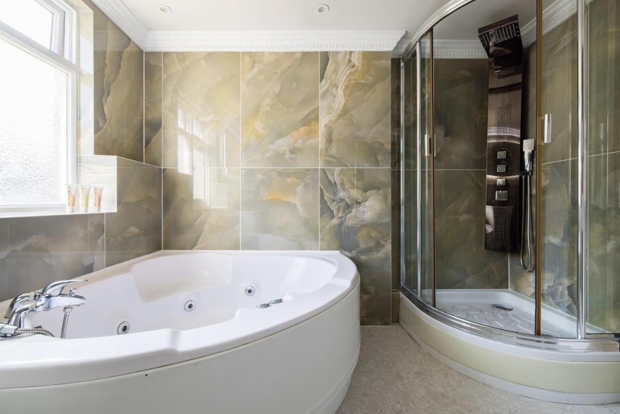 Апартаменты The Sussex Garden Retreat - Elegant 2Bdr Flat Лондон Экстерьер фото