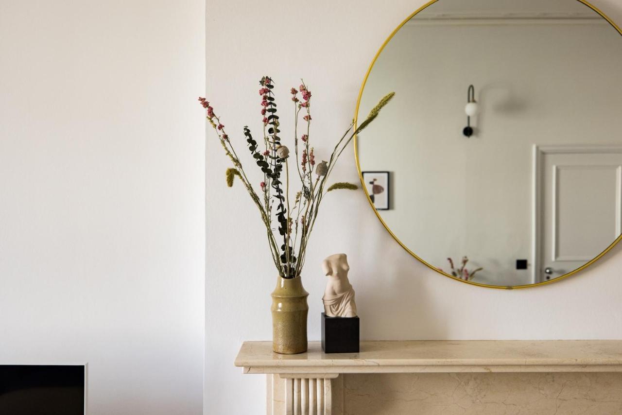 Апартаменты The Sussex Garden Retreat - Elegant 2Bdr Flat Лондон Экстерьер фото